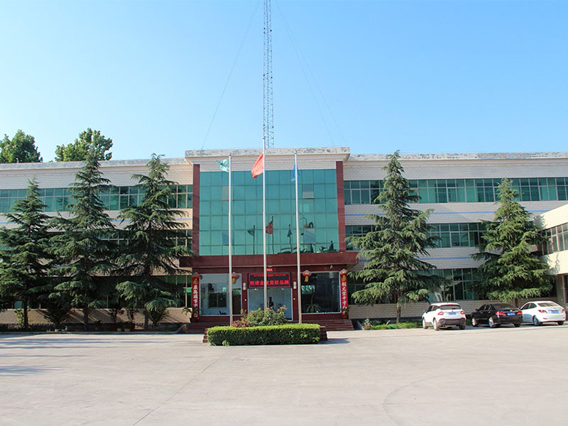 公司響應(yīng)國家環(huán)保要求，對企業(yè)進(jìn)行土壤檢測，各項(xiàng)檢測結(jié)果均達(dá)標(biāo)